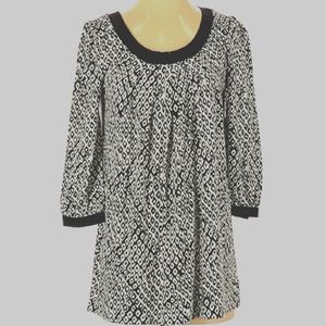 NWOT Pink Twill Black & White Patterned Blouse Size SM.